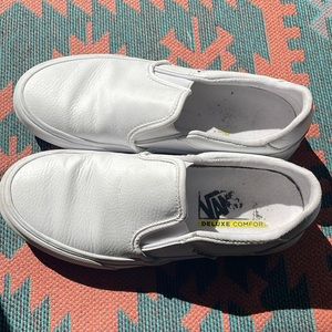 Vans Deluxe Comfort Women’s Leather Slip Ons Sz8